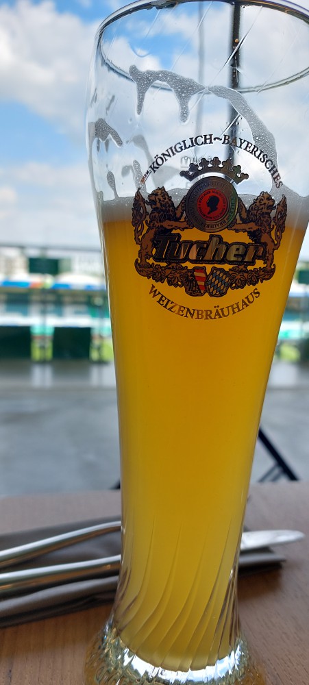 Tucher Helles Hefe Weizen